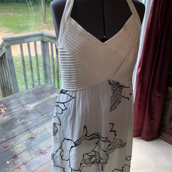 Amanda Lane maxie dress - Picture 2 of 13